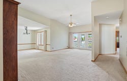2275 Pasadena Drive #51, Dubuque, IA 52001