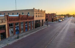 207 E Clark St, Bartlett, TX 76511