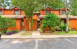 5606 SW 8TH Place, GAINESVILLE, FL 32607