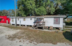2451 SE HIGHWAY 41, MORRISTON, FL 32668