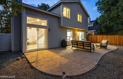7585 Lighthouse Lane, Reno, NV 89511