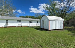 204 NE 10th Avenue, Ardmore, OK 73401