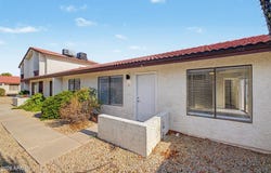 2824 E WALTANN Lane, Phoenix, AZ 85032
