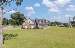12929 White Bluff RD, Fort Smith, AR 72916