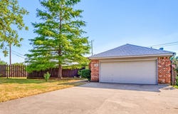 1400 Rancho Dominguez Road, Corinth, TX 76210