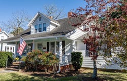 4 LAKE ST, ONANCOCK, VA 23417