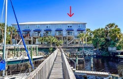 401 St James Ave, Carrabelle, FL 32322