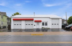 1068 Park Avenue, Woonsocket, RI 02895