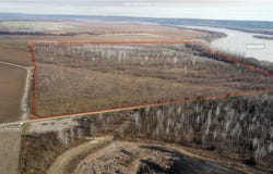 River Road, Dyer, AR 72935