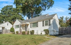 3816 S MONTCLAIR Dr, Memphis, TN 38111