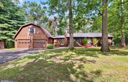 422 CLEARFIELD DR, BERKELEY SPRINGS, WV 25411