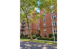 2552 E 7th Street, Brooklyn, NY 11235