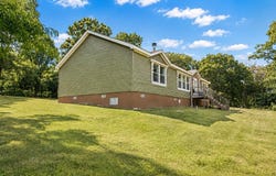 23706 Us 160, Alton, MO 65606