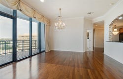 330 Las Colinas Boulevard E, Irving, TX 75039