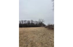 4006 Concord Ln, Wapello, IA 52653
