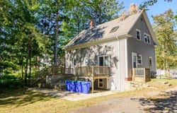 78 Prospect St, Rockland, MA 02370