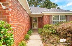 7596 Avery Ln, Daphne, AL 36526