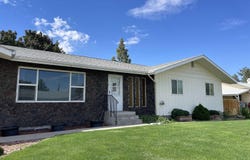 23 NW 16th St., Ontario, OR 97914