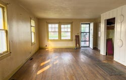 218 E Cherry Street, Glasgow, KY 42141