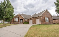 1284 Evington Court, Springfield, MO 65803