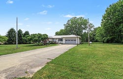 62852 Territorial Road, Lawrence, MI 49064