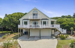 104 Bluewater Drive, Emerald Isle, NC 28594