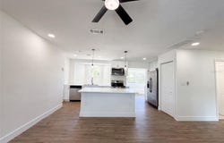 561 YALE ROAD, VENICE, FL 34293