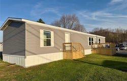 924 Mountain View Drive, Minerva, OH 44657