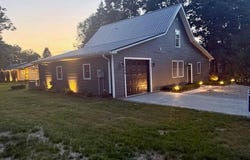 206 Joliet Avenue, Houghton Lake, MI 48629
