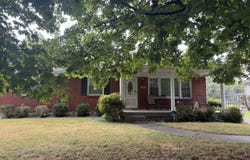 5522 Beth Rd, Louisville, KY 40219