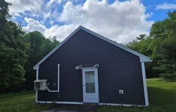 1467 Pushaw Road, Glenburn, ME 04401