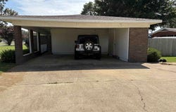 1191 Lemons St, Wynne, AR 72396