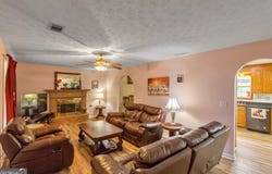 1675 Round Road, Grayson, GA 30017