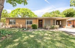 1203 Sunnybrook Drive, Irving, TX 75061