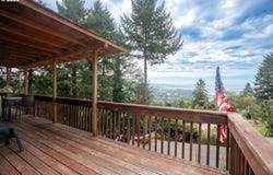 97685 MARINA HEIGHTS Loop, Brookings, OR 97415