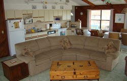 103 W 4th Ave, Horseshoe Beach, FL 32648