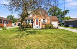 1207 Orchard Avenue, St. Joseph, MI 49085