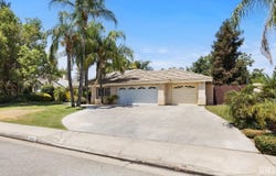 12712 Dove Creek Drive, Bakersfield, CA 93312