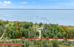8868 LL Road, Rapid River, MI 49878