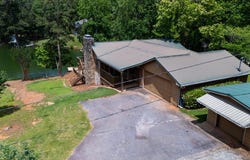 180 Old House Road, Hamilton, GA 31811