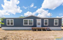 32804 Ebony Rd., Los Fresnos, TX 78566