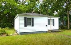 1330 Bishop Avenue, Benton Harbor, MI 49022
