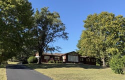 2624 Hinds Creek Rd, Heiskell, TN 37754