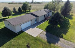 8 Reimers Rd, Ogallala, NE 69153