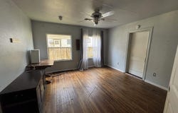 1202 Pine Ave, Orange, TX 77630