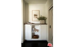 1012 S Longwood Ave, Los Angeles, CA 90019