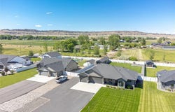 7 Autumn Road, Park City, MT 59063