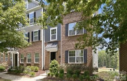 16716 Summers Walk Boulevard, Davidson, NC 28036