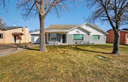 1009 Cherry Avenue, Dalhart, TX 79022