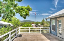 181 Leinweber Rd, Leakey, TX 78873